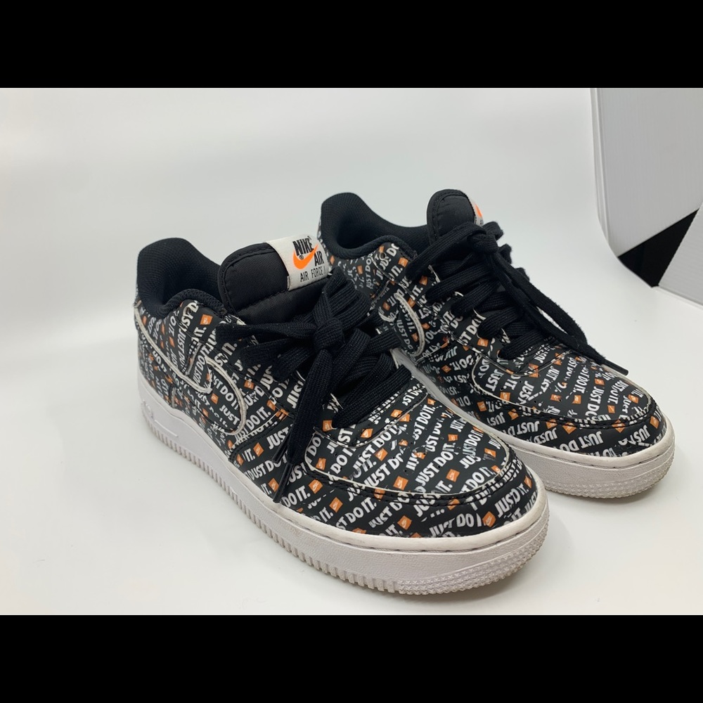 NIKE JUST DO IT AirForce 1's